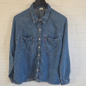 Levi's Chambray Blouse